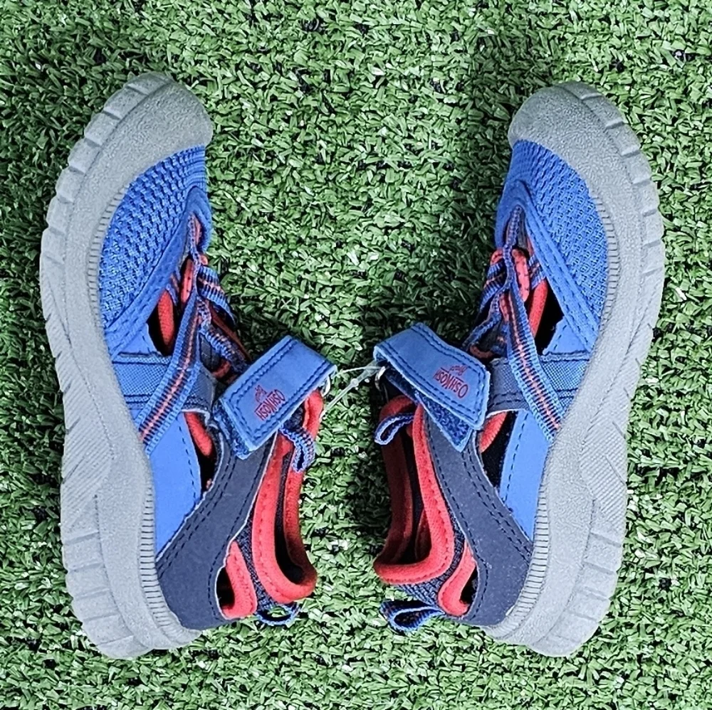 OSHKOSH B'GOSH | 'PAUL' BUMPER TOE SANDALS - NWOT!